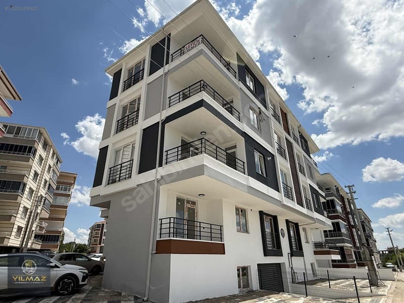 Korkmaz Gayrimenkul - YILMAZ'DAN 3+1 SIFIR 155m2 EVEBEYN BANYOLU İÇİ YAPILI DAİRE (Sahibinden #1322428622)